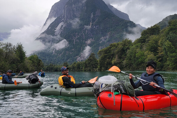 Romel Singleton kayaking with Wharton students in New Zealand.